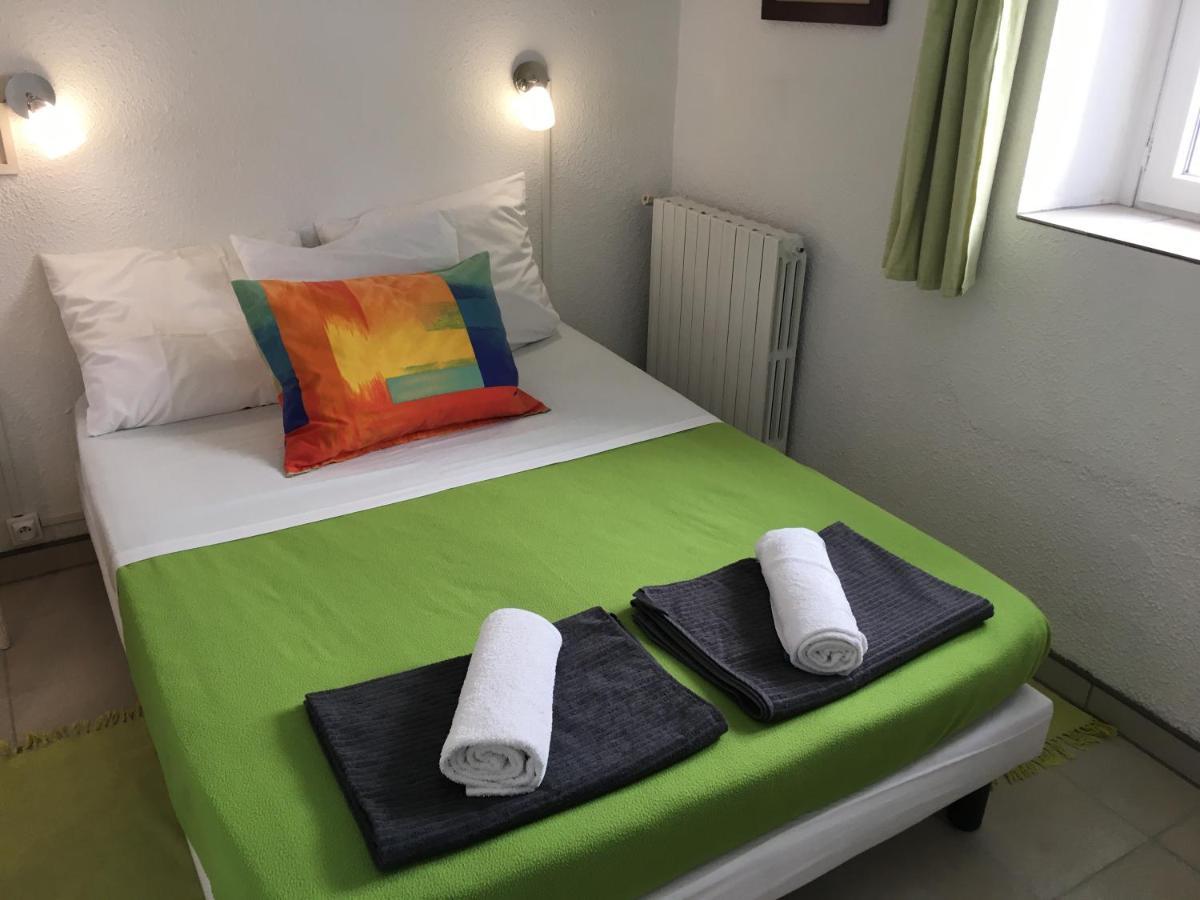Hotel Axat Exterior photo